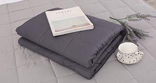 Dace· Cloud gravity blanket is available by summer